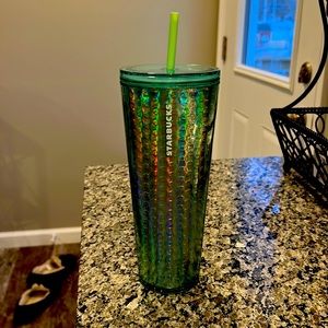 24 oz Starbucks reusable cup - green